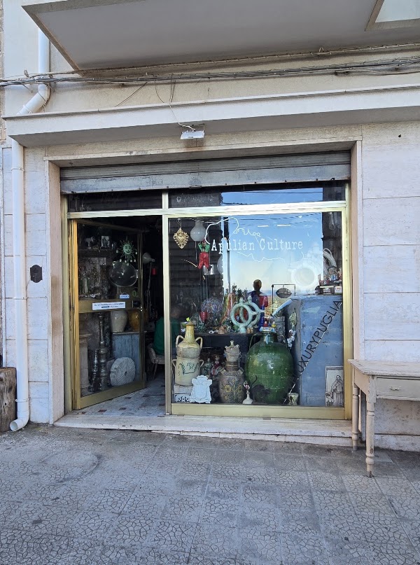 Antichità ARTE E VINTAGE Ceramics Francesco Anglani Ostuni