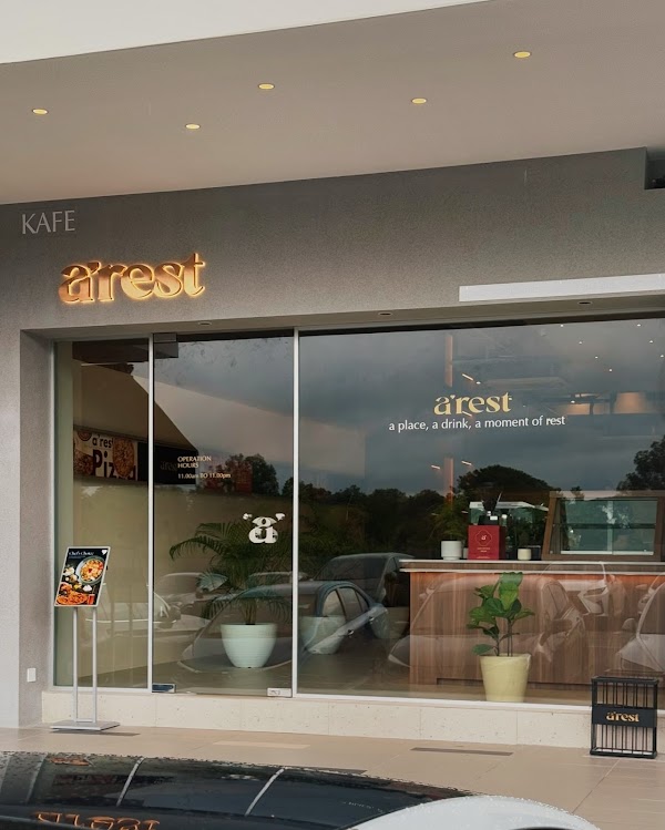 arest Cafe Bukit Indah