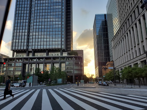 Shin-Marunouchi Building