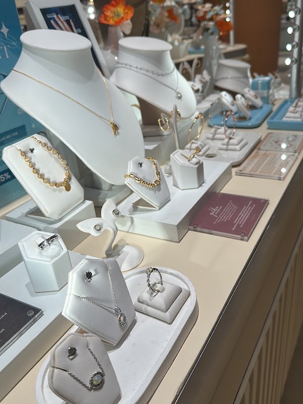 Mizuchol Jewelry at Siam Paragon 2
