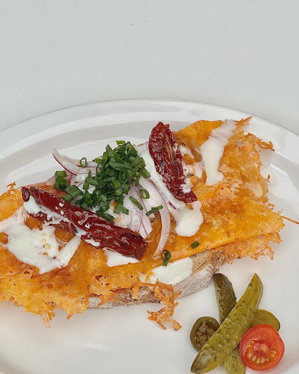 Dot Blanket Samcheong Hanok Branch 4