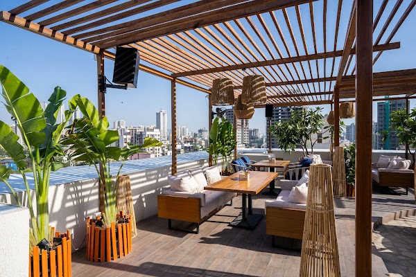 Bustle - At the rooftop