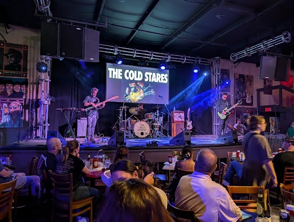 3rd & Lindsley Bar & Grill 4