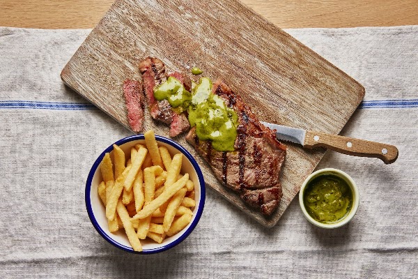 Angus Steakhouse 5