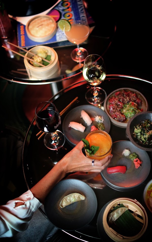COHETE CLUB - Restaurante | Discobar 5