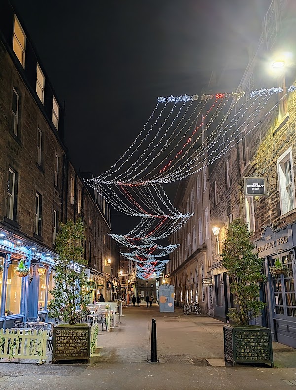 Rose Street 4