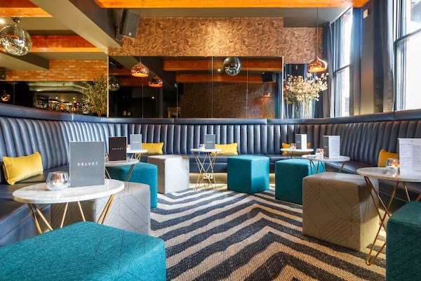 Velvet Hotel, Bar & Brasserie 3