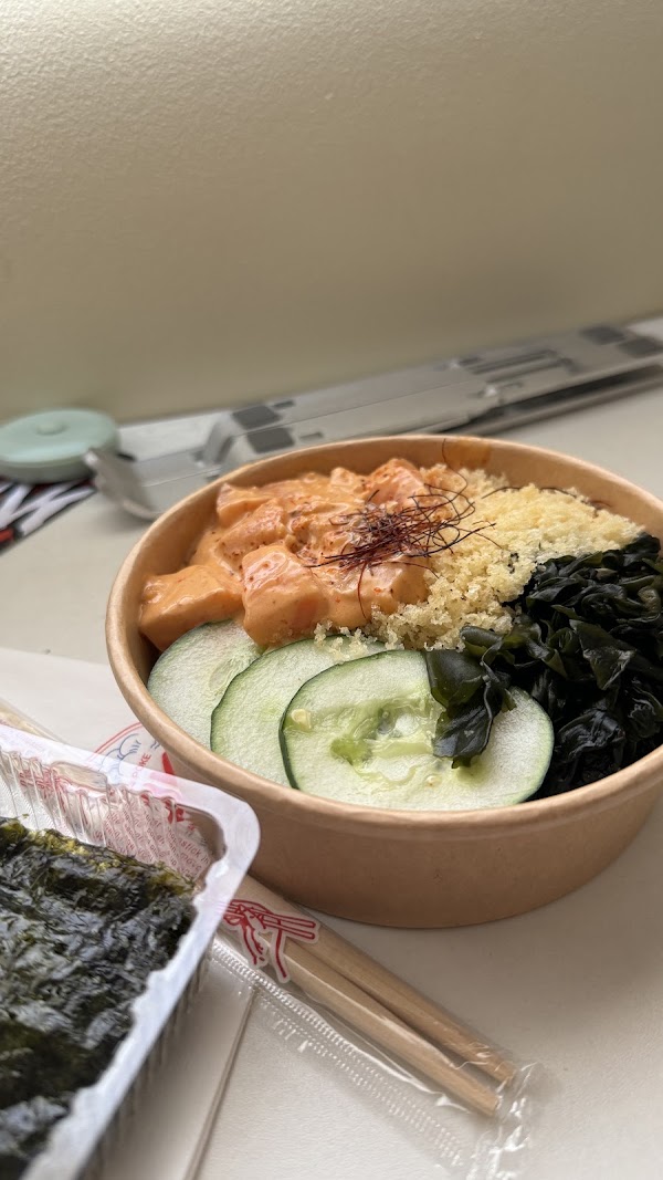 Zuki : Modern Poke and Sushi - Scout Chuatoco