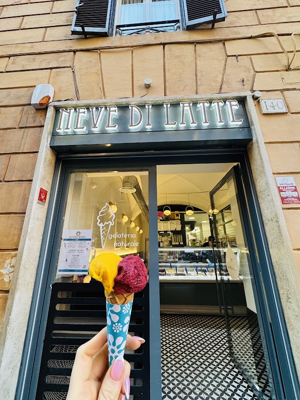 Neve di latte