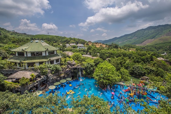 Hot Springs Park - Công viên Suối khoáng nóng Núi Thần Tài Đà Nẵng