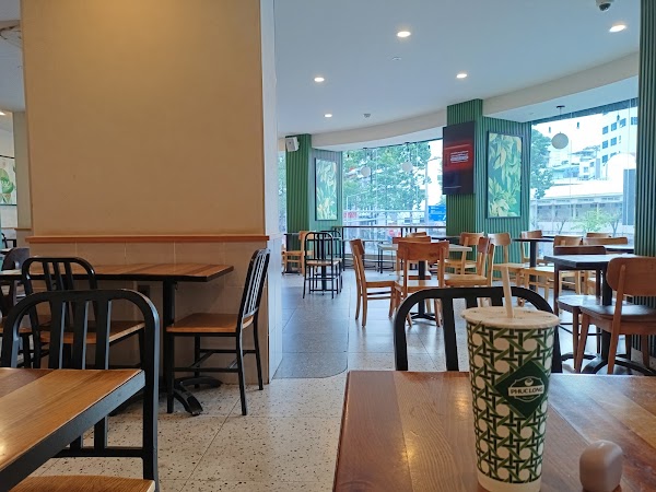 Phúc Long Coffee & Tea Express 5