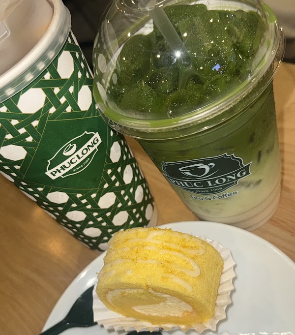 Phúc Long Coffee & Tea Express 3