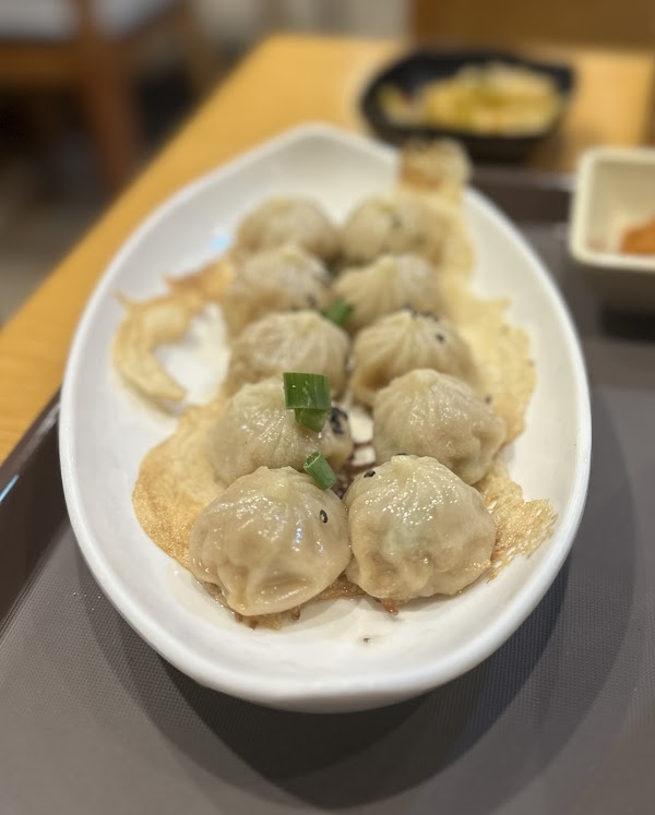 홍대엄지군만두