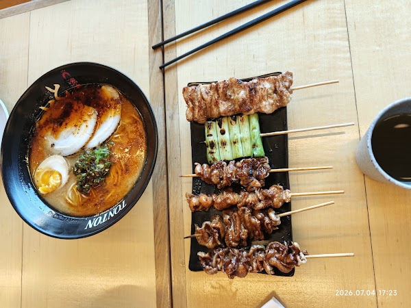 TONTON ~ Kumamoto Ramen Bar 4