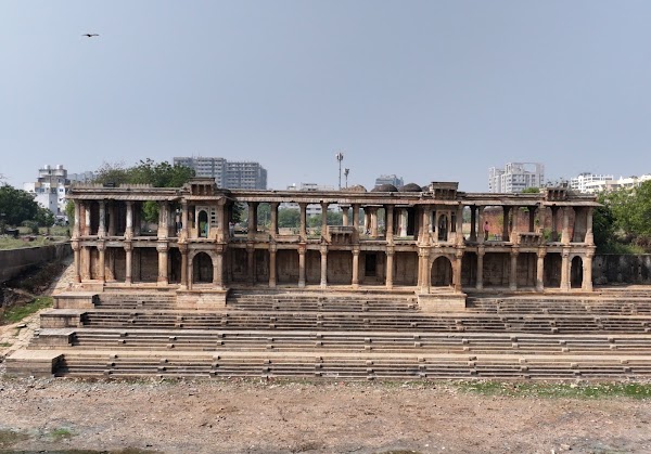 Queen Palace