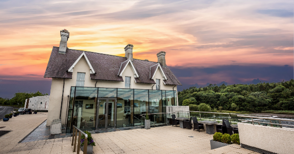 Ice House Hotel