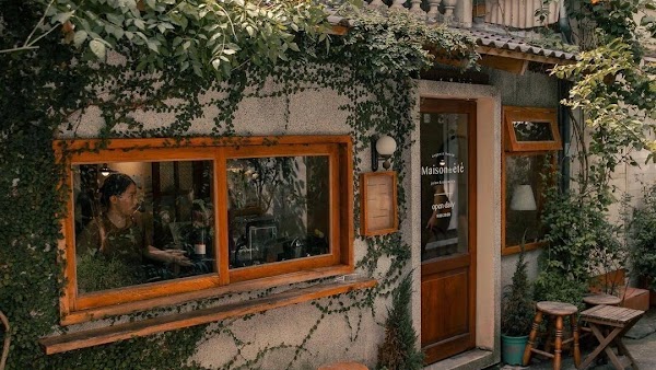 Maison de Éte 4