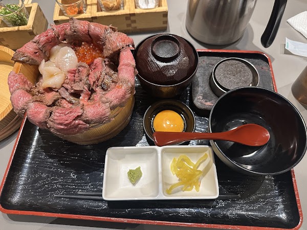 黒毛和牛 博多牛まぶし 武蔵 3