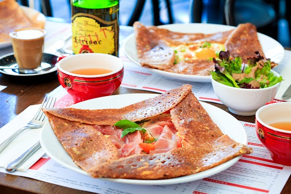 Four Frogs Crêperie - Circular Quay 5