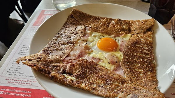 Four Frogs Crêperie - Circular Quay 3