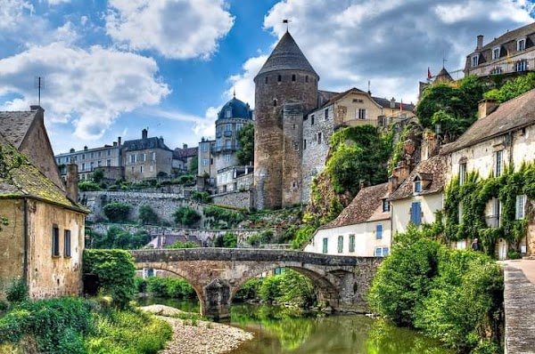 Semur-en-Auxois
