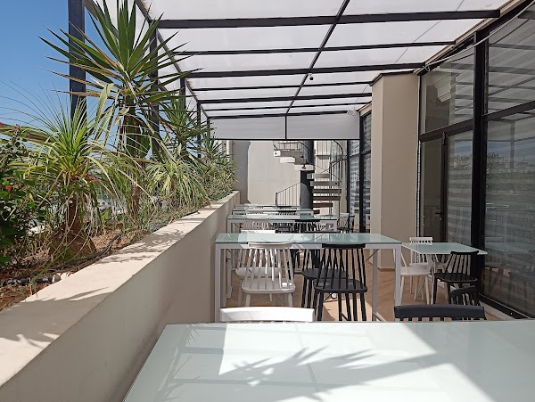 Table F café resto 4