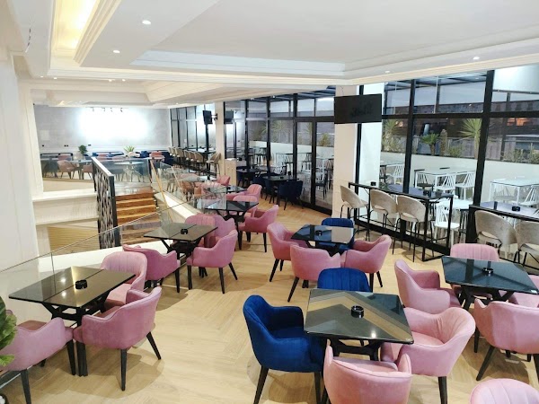 Table F café resto 2