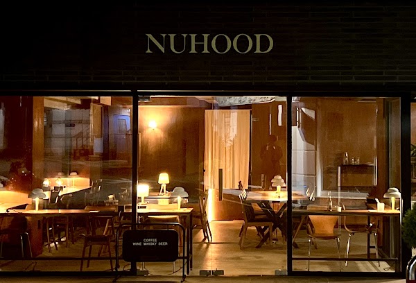 NUHOOD Cafe+Bar