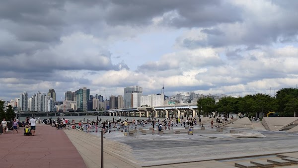 Yeouido Park 1