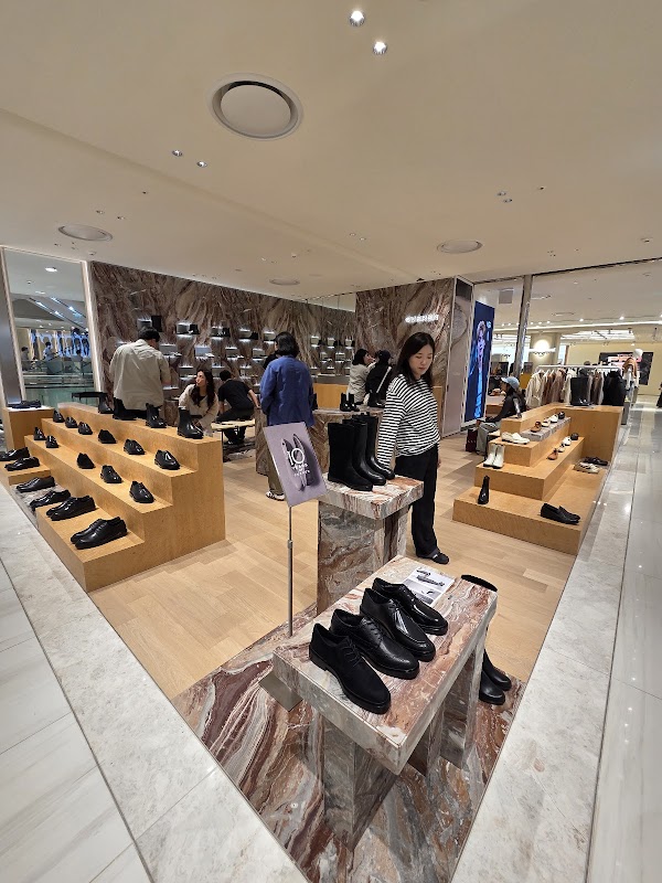 CUEREN Seongsu Signature Store 4