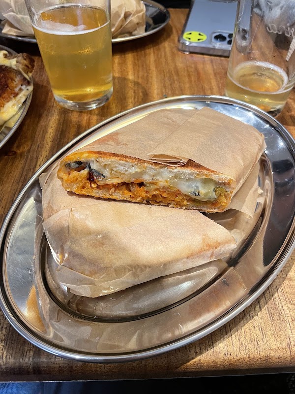 TOSTA Sandwich Kitchen 4