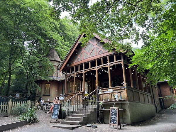 Queen's Wood Cafe 3