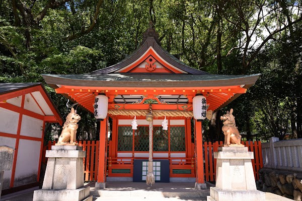 Ikuta Jinja 4
