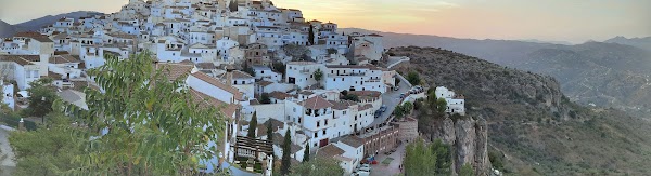 Comares 5