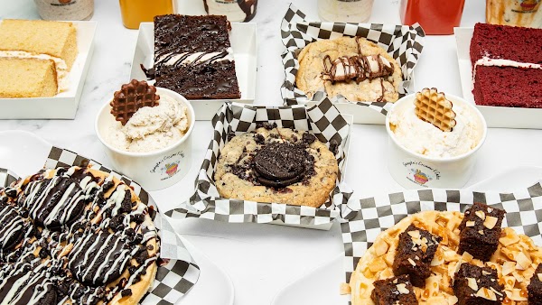 Shayka's Creams & Cakes 5