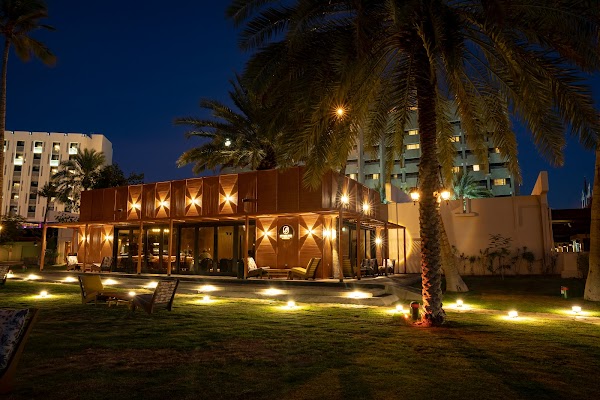 Mynah's Edge at InterContinental® Muscat 3