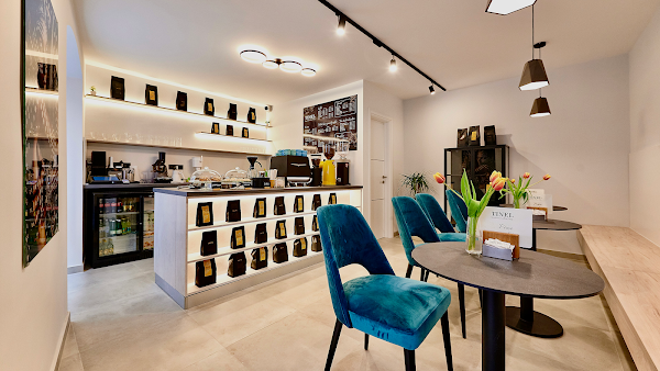 Tinel Specialty Coffee Shop - Split