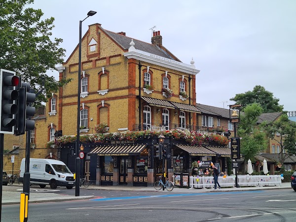 Battersea Park Road 2