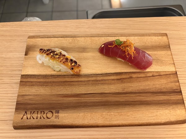 Akiro Hand Roll Bar 4