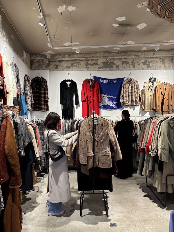 Check it Vintage Burberry 2