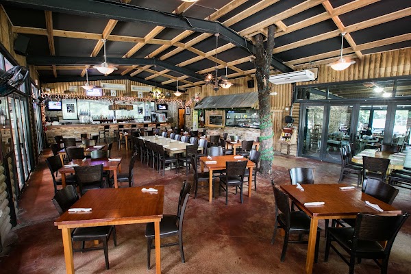 Carabalí Bar & Grill
