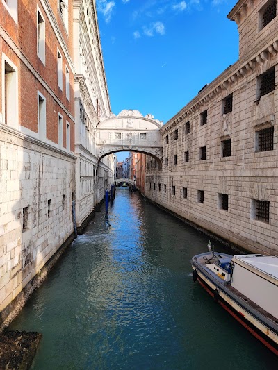 Bridge of Sighs 1