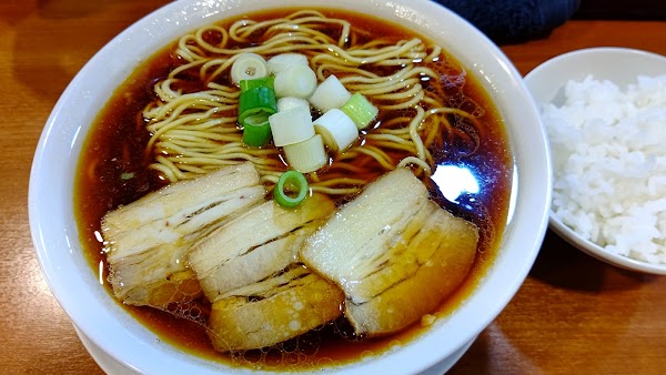 Rich Chinese-style Ramen SATO 4