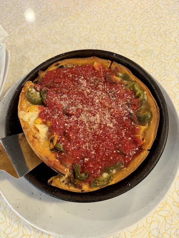 D'Agostino's Pizza and Pub Wrigleyville 4