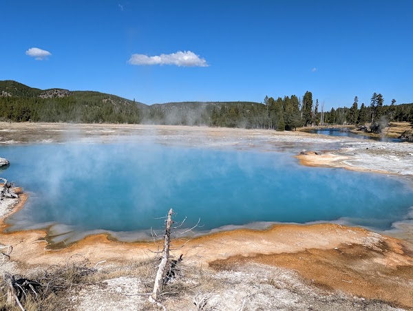 Biscuit Basin Geyser 1