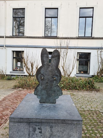 Nijntjepleintje / Miffy's little square