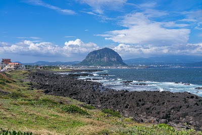 Sagye Beach