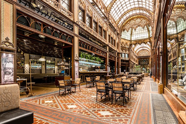 Párisi Passage Restaurant