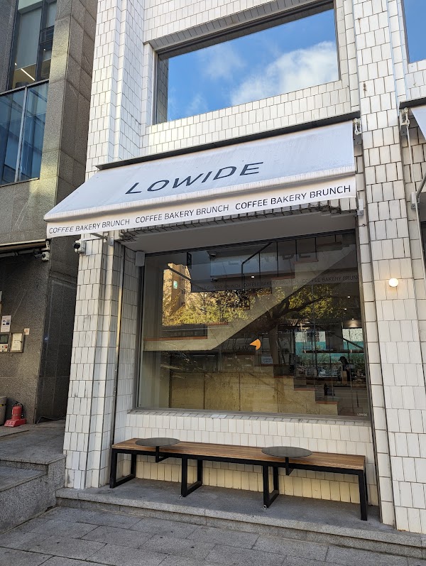 LOWIDE Apgujeong