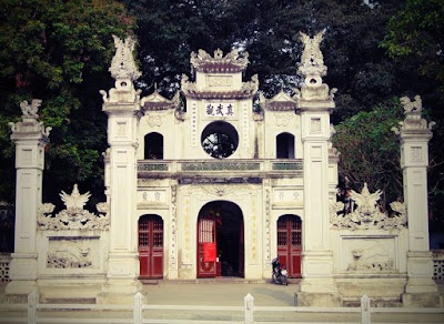 Quan Thanh Temple